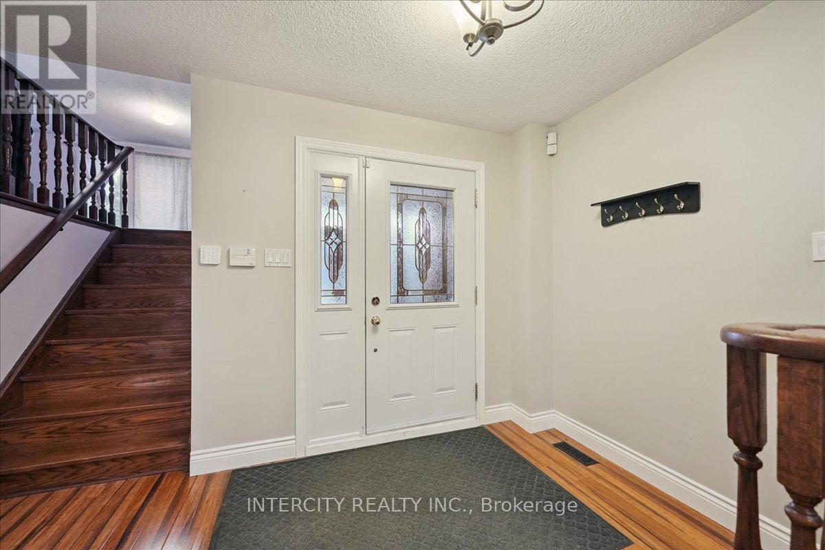 67 Sonny Street, Vaughan, Ontario  L6A 1B8 - Photo 6 - N12715442