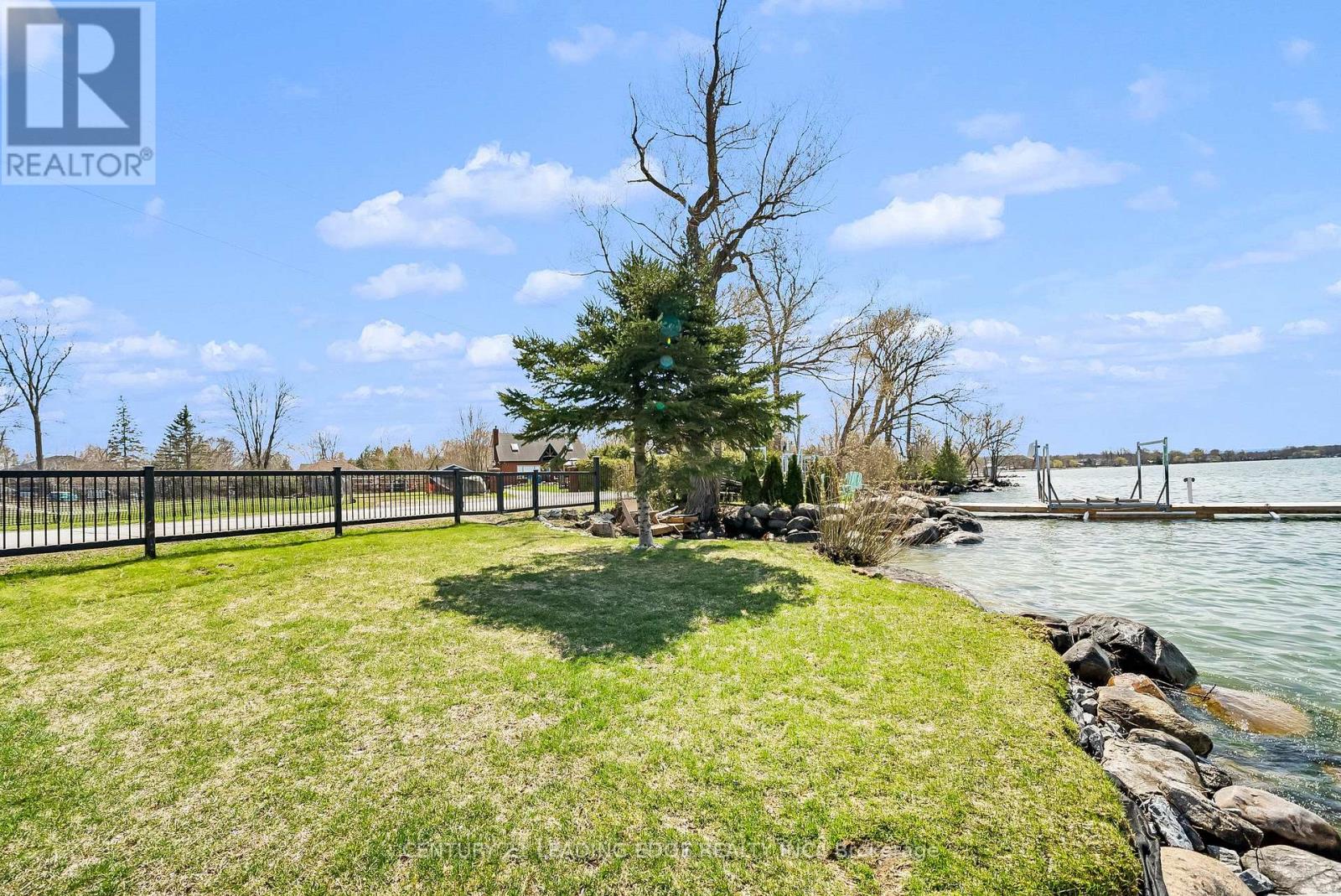 415 Lake Drive E, Georgina, Ontario  L4P 1P3 - Photo 12 - N12715454