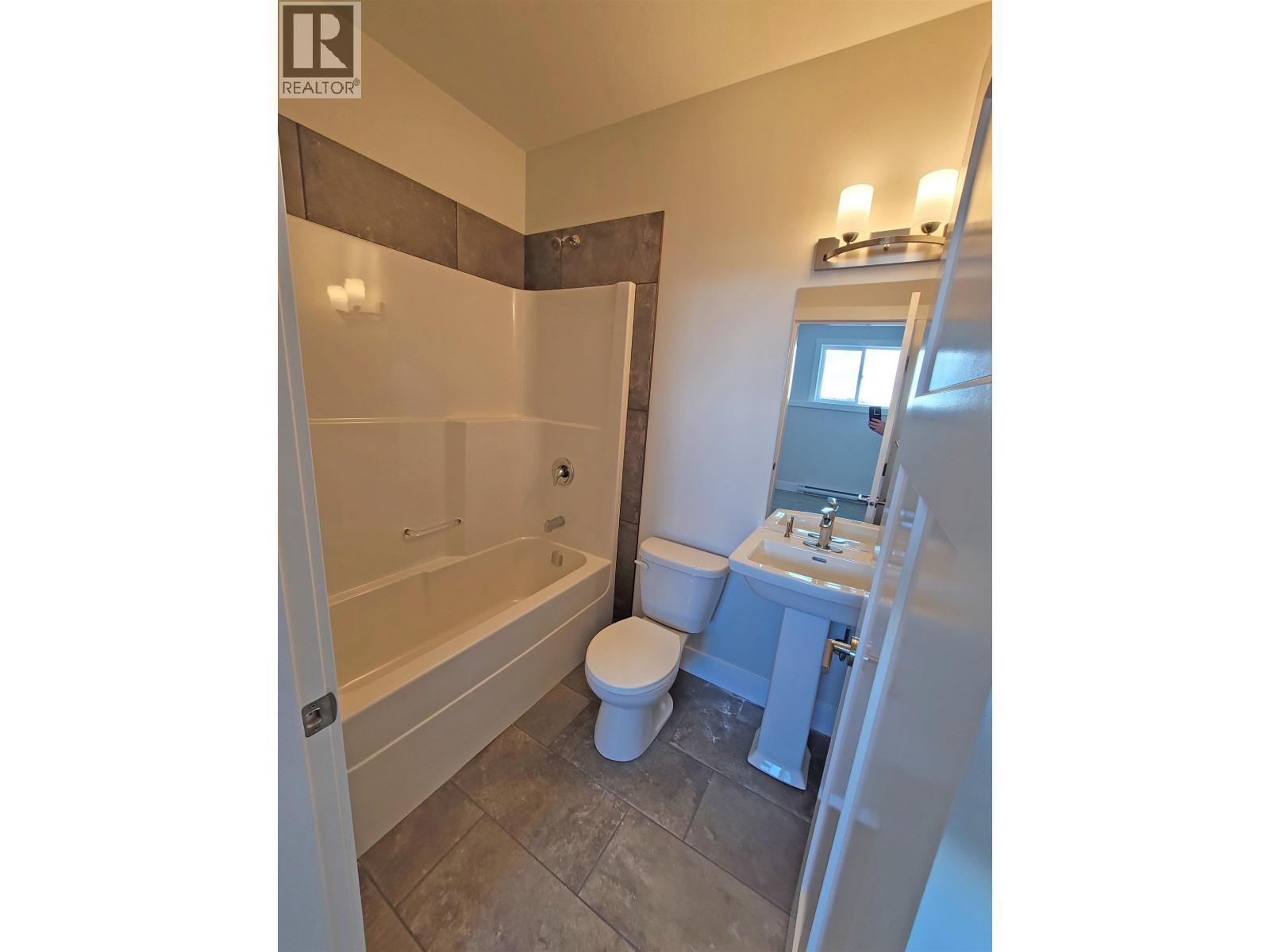 81 Street, Fort St. John, British Columbia  V1J 0P4 - Photo 31 - R3081659