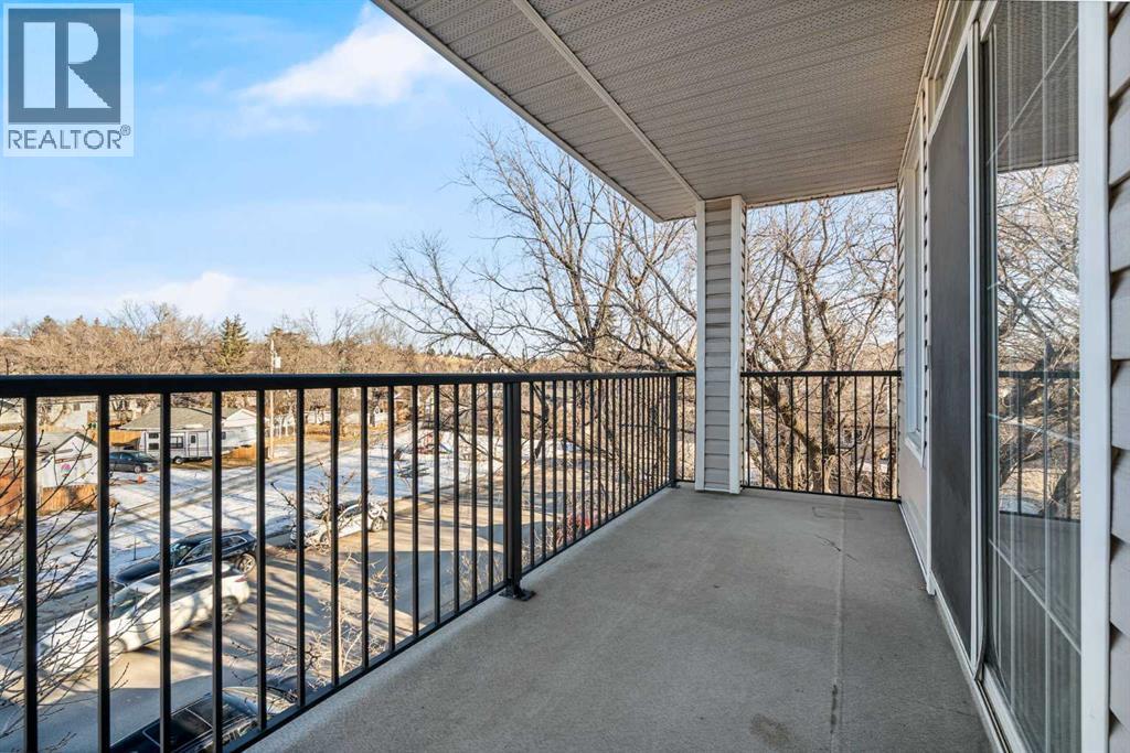 303, 29 N Railway Street N, Okotoks, Alberta  T1S 1J3 - Photo 23 - A2280075