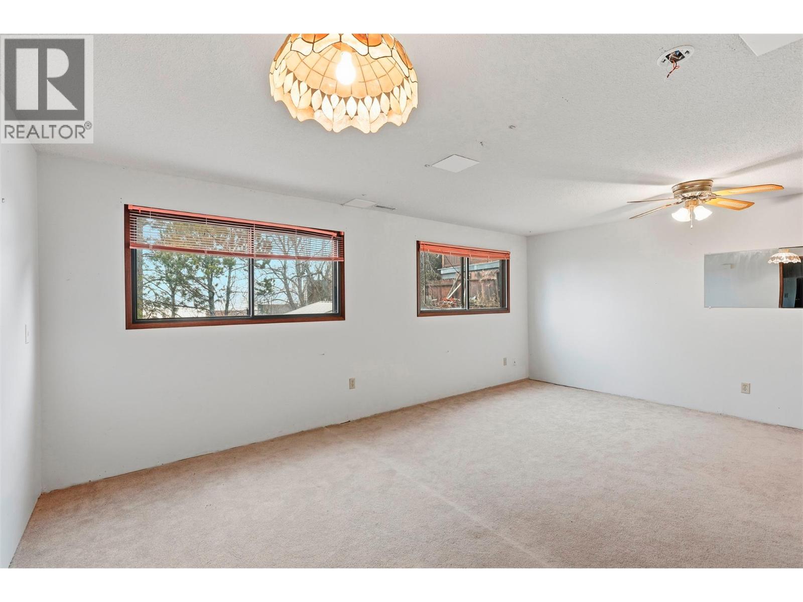 2434 Qu'appelle Boulevard, Kamloops, British Columbia  V2E 1T4 - Photo 8 - 10373075