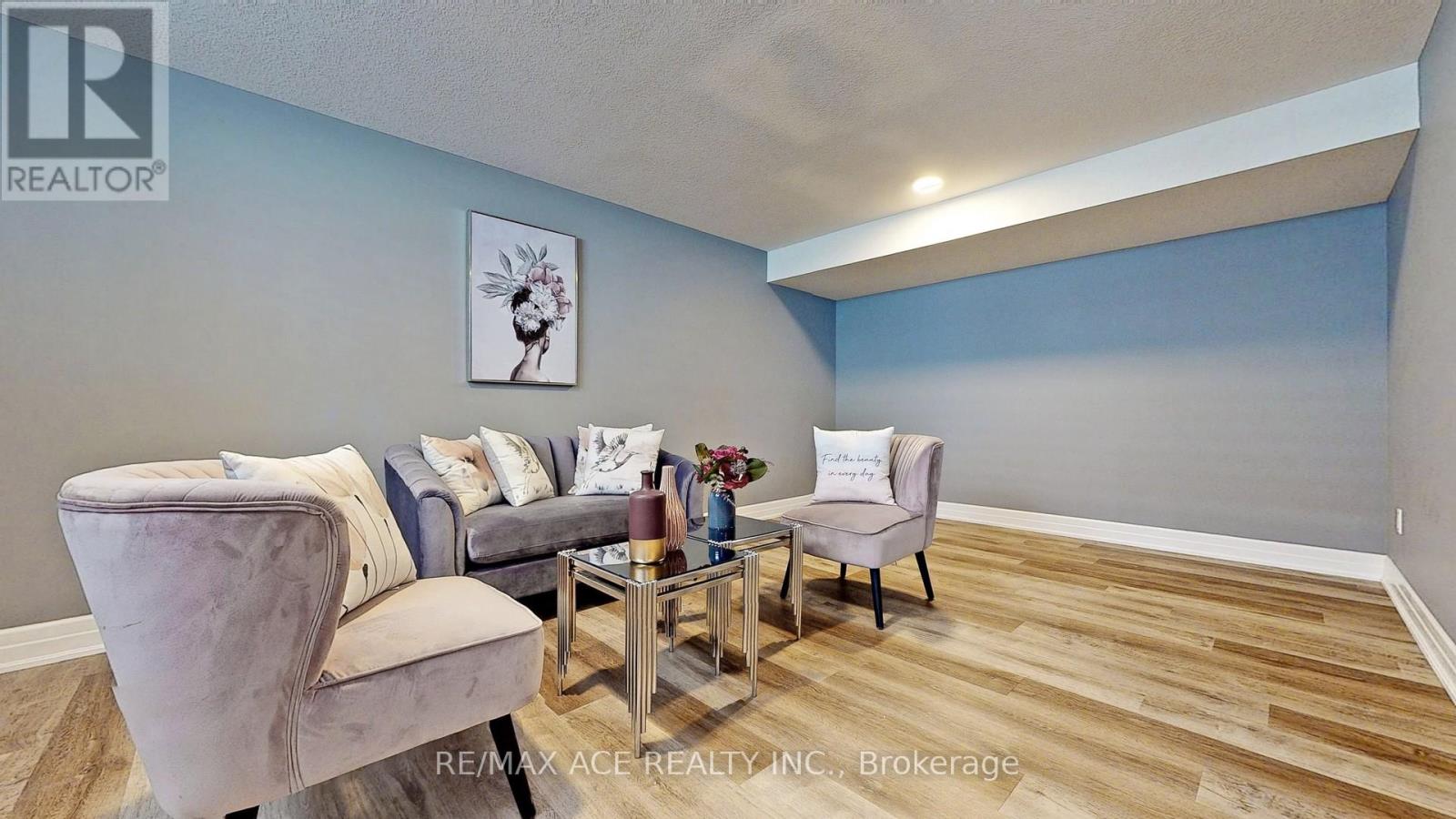 251 Eccles Avenue, West Grey, Ontario  N0G 1R0 - Photo 34 - X12715456