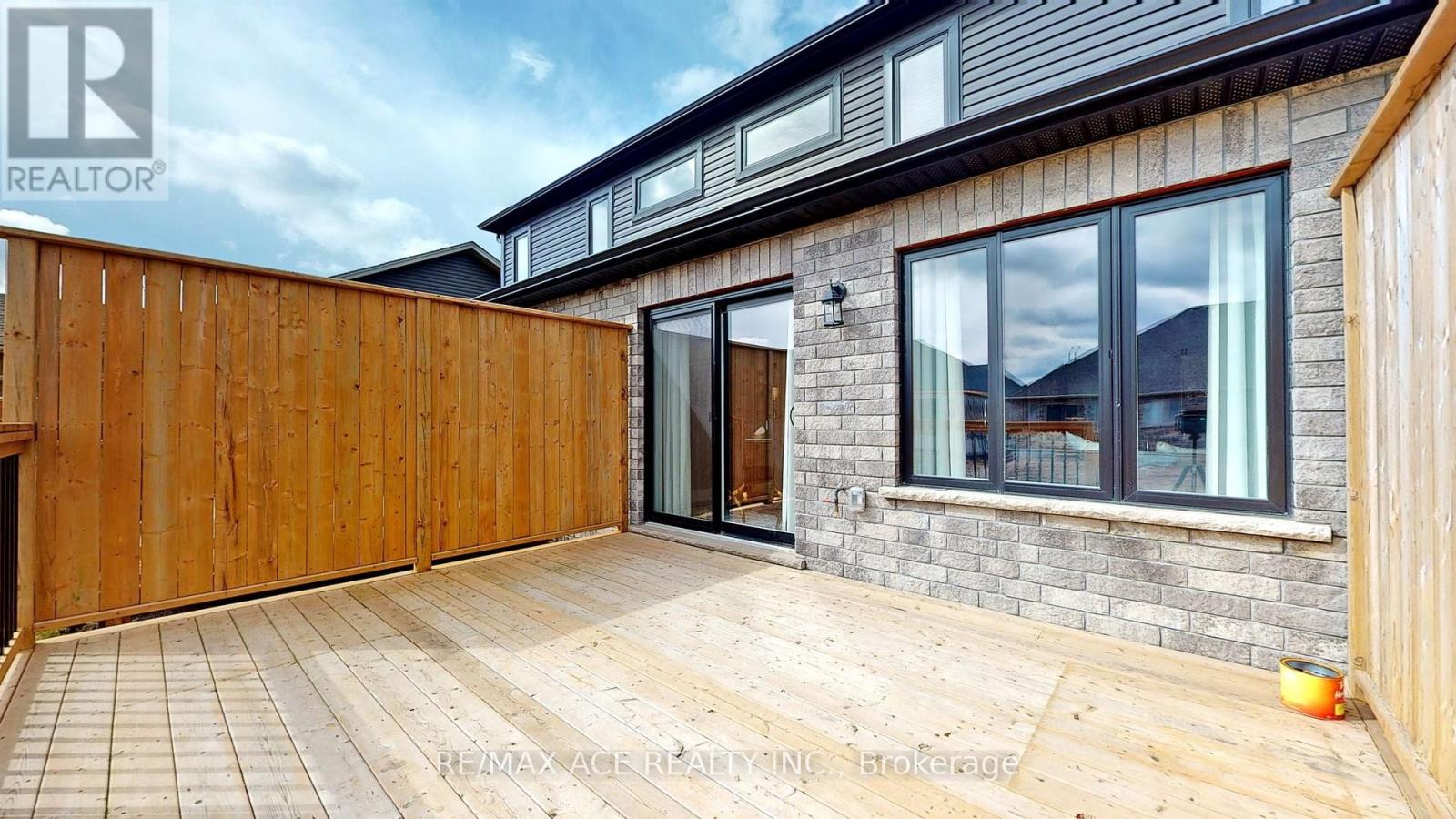 251 Eccles Avenue, West Grey, Ontario  N0G 1R0 - Photo 37 - X12715456