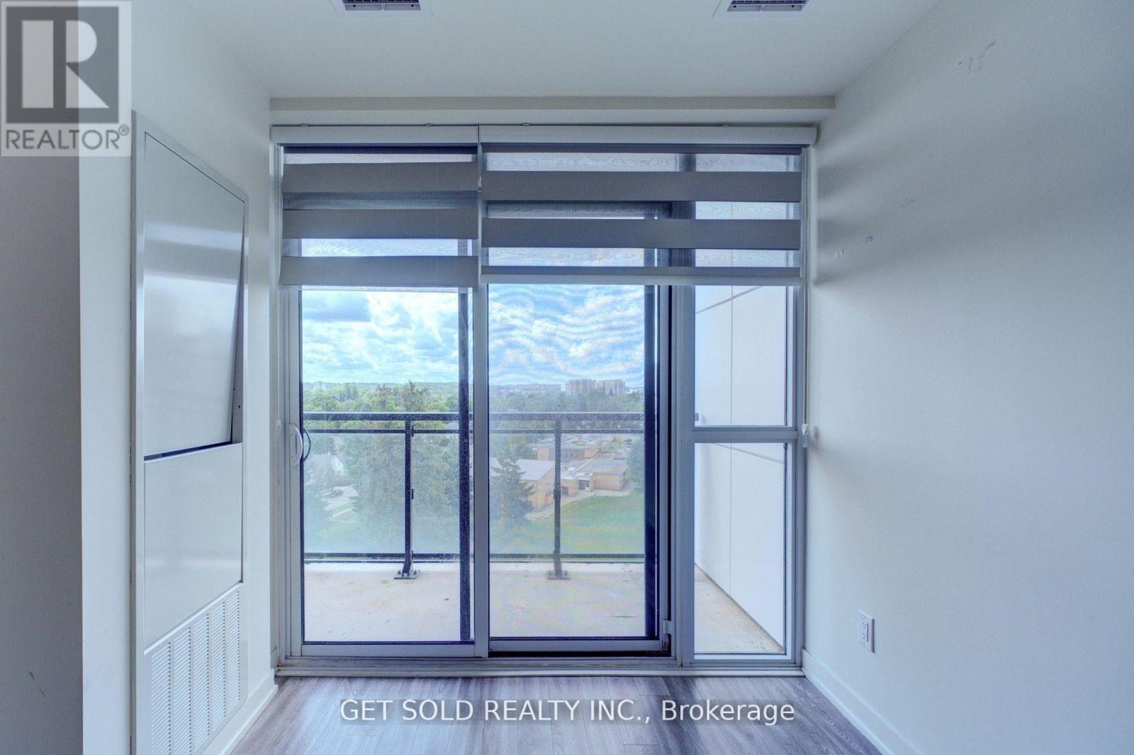 1105 - 128 King Street N, Waterloo, Ontario  N2J 2X9 - Photo 6 - X12715482