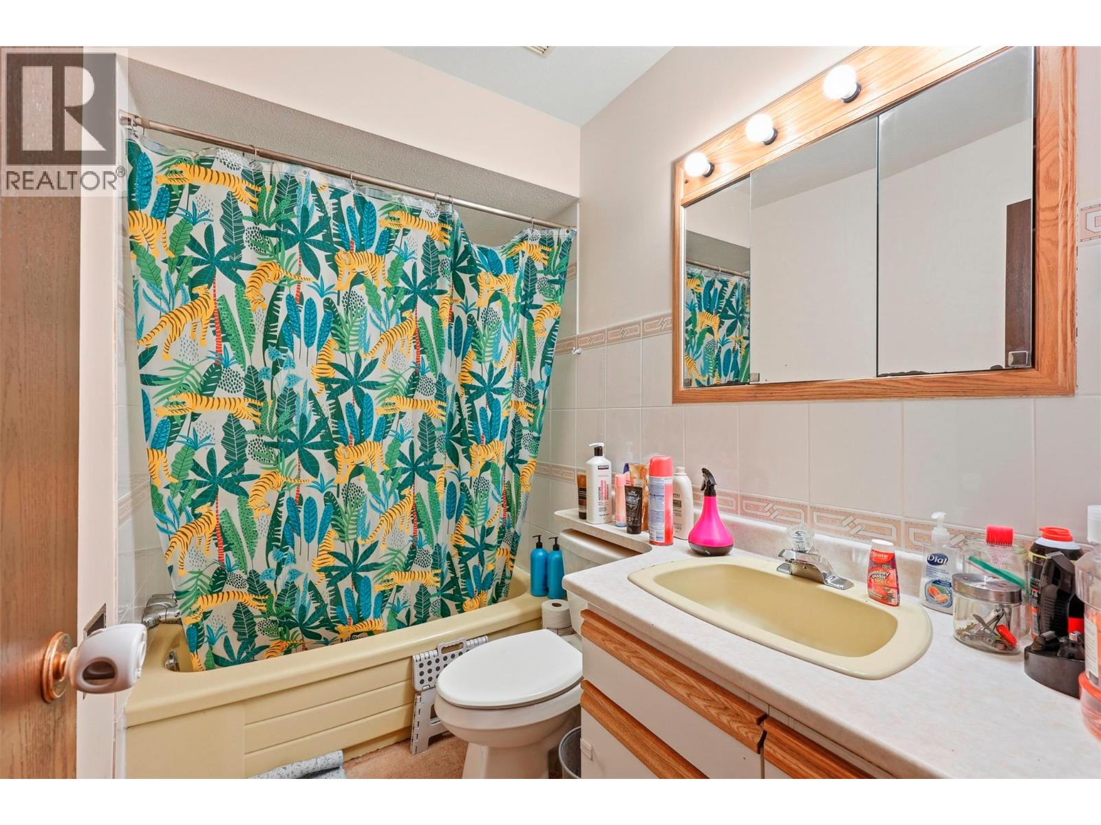 2434 Qu'appelle Boulevard, Kamloops, British Columbia  V2E 1T4 - Photo 45 - 10373075