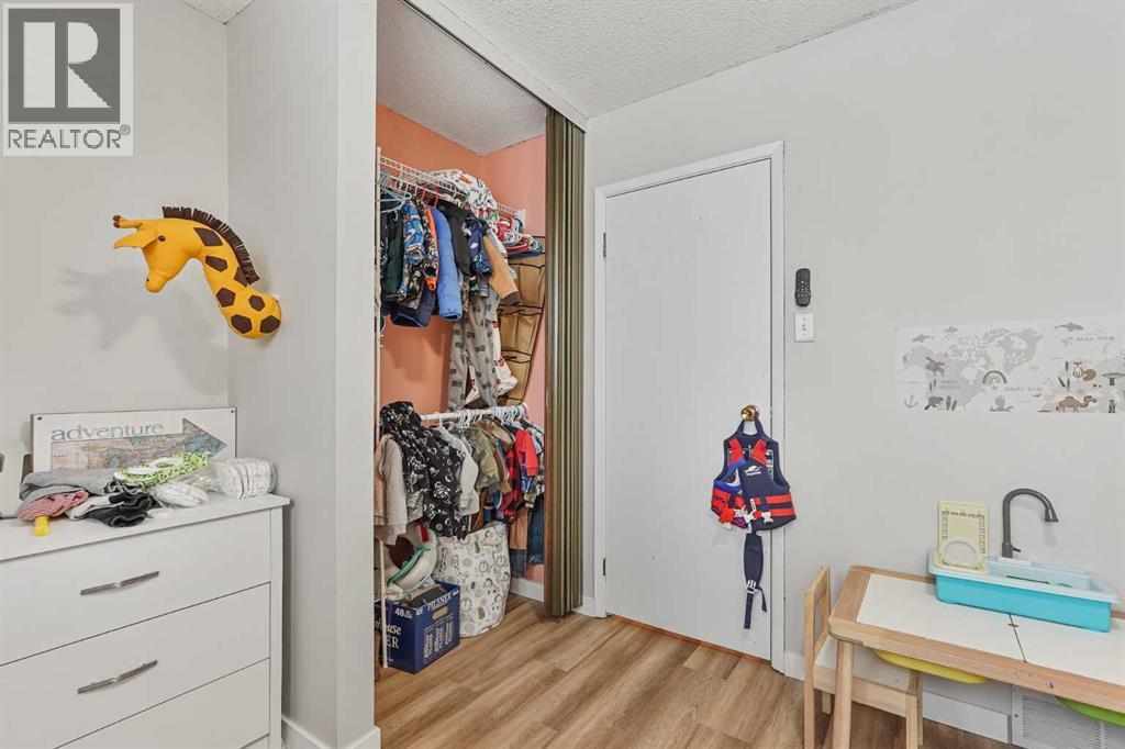 1538 St Edward Boulevard N, Lethbridge, Alberta  T1H 4Z7 - Photo 12 - A2275564