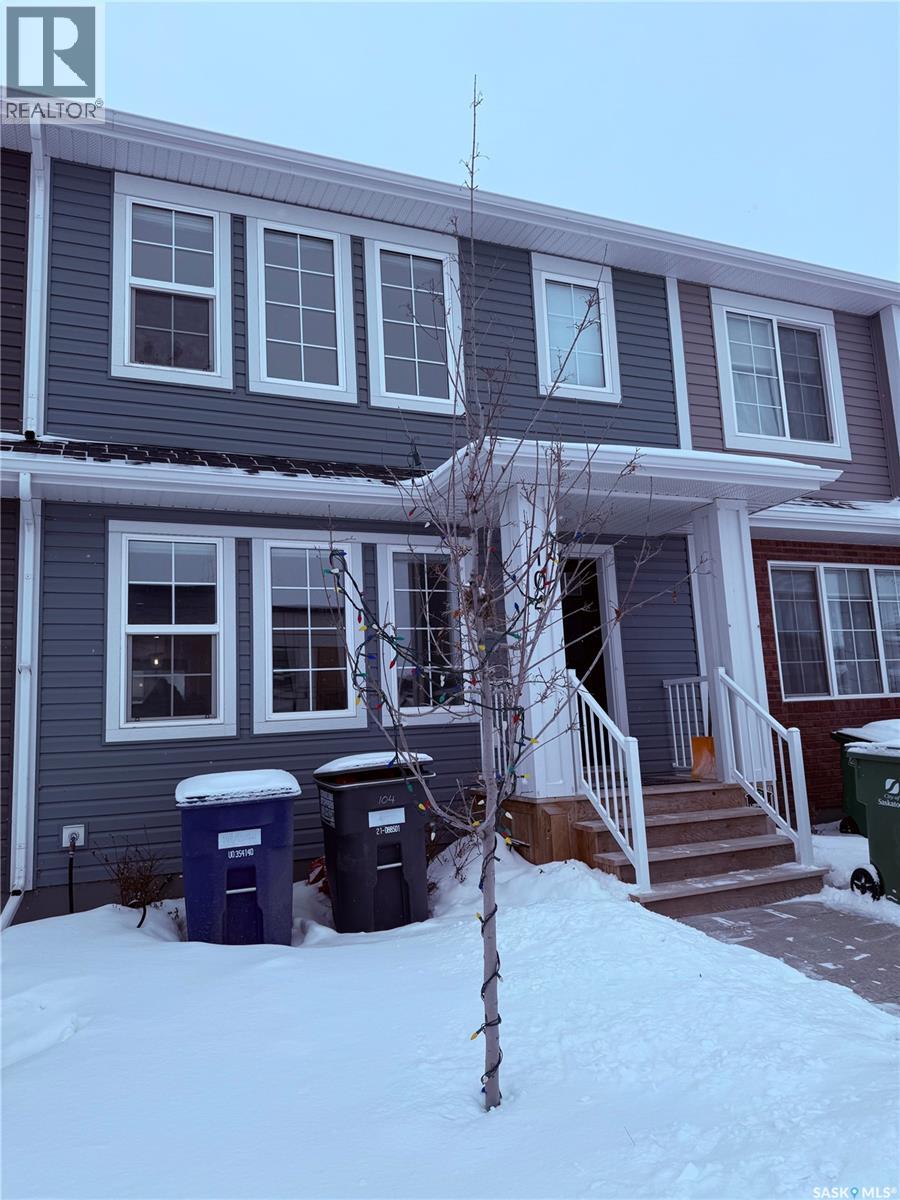 104 Westfield Road, Saskatoon, Saskatchewan  S7V 0Z8 - Photo 1 - SK027126