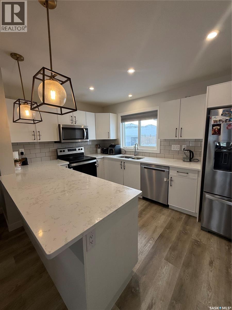 104 Westfield Road, Saskatoon, Saskatchewan  S7V 0Z8 - Photo 3 - SK027126