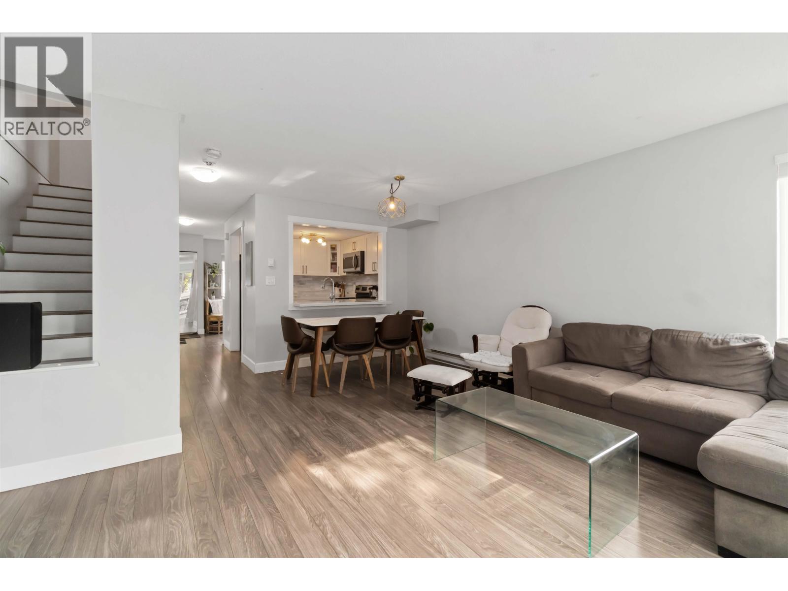 24 270 Casey Street, Coquitlam, British Columbia  V3K 6Y4 - Photo 5 - R3081632