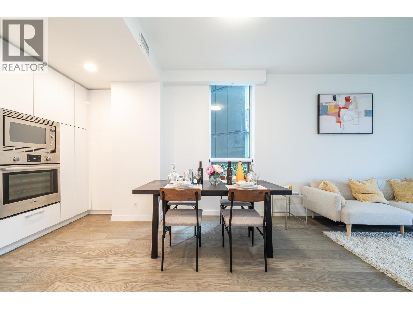 201 3533 Ross Drive, Vancouver, British Columbia  V6S 0L3 - Photo 5 - R3081656