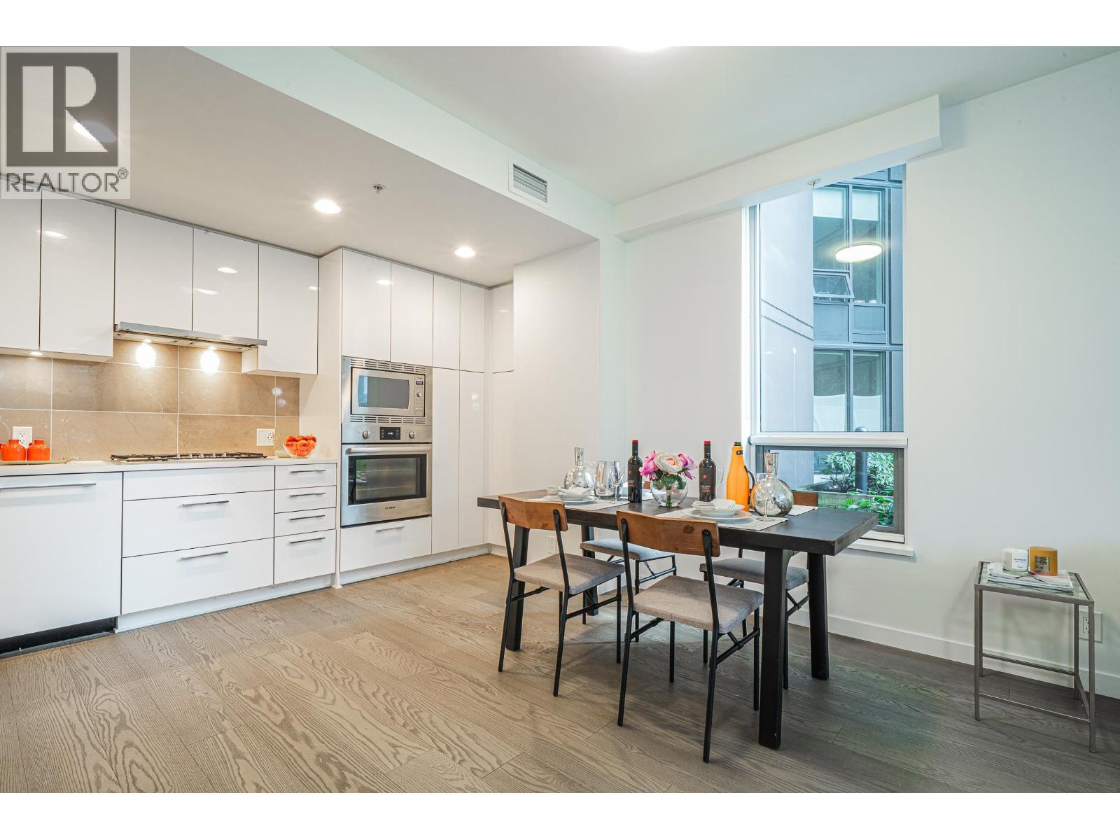 201 3533 Ross Drive, Vancouver, British Columbia  V6S 0L3 - Photo 7 - R3081656