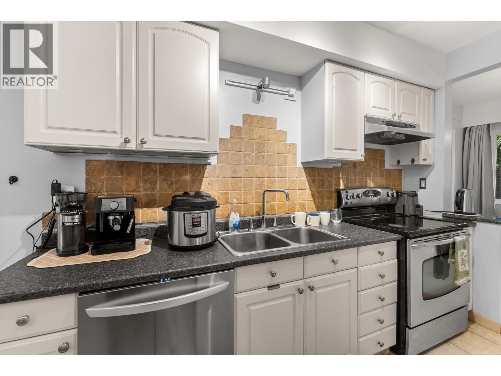 2574 Cornwall Avenue, Vancouver, British Columbia  V6K 1C2 - Photo 17 - R3081629