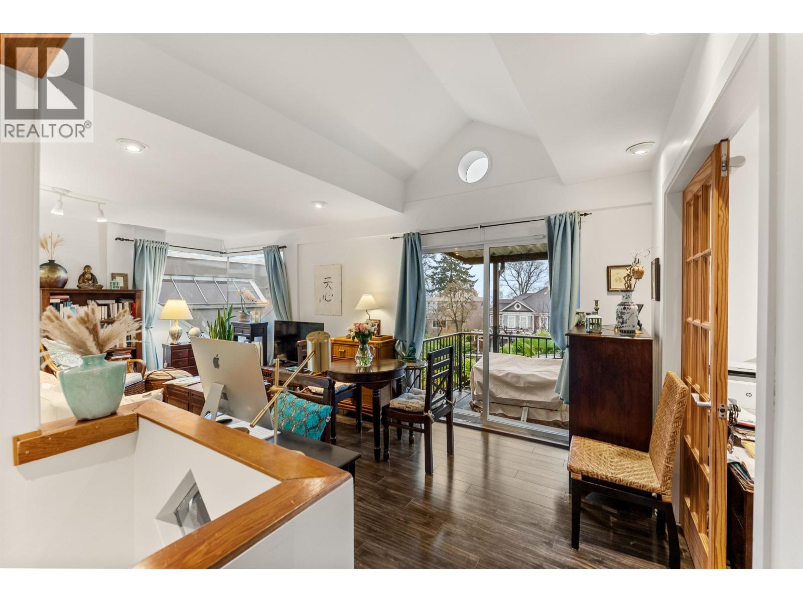 2574 Cornwall Avenue, Vancouver, British Columbia  V6K 1C2 - Photo 3 - R3081629