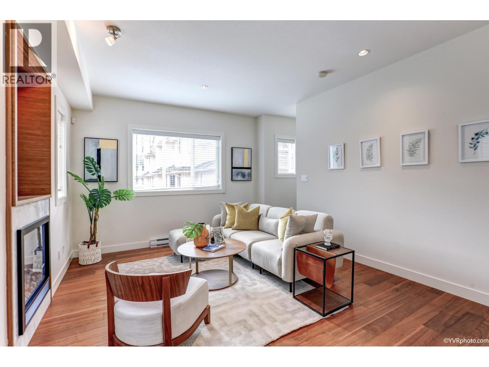 8 7199 Moffatt Road, Richmond, British Columbia  V6Y 1X9 - Photo 3 - R3081293