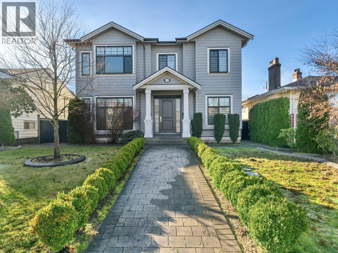 6739 HUMPHRIES AVENUE, Burnaby, British Columbia