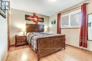 1543 Aldersbrook Road, London North, Ontario  N6G 2Z1 - Photo 11 - X12708286