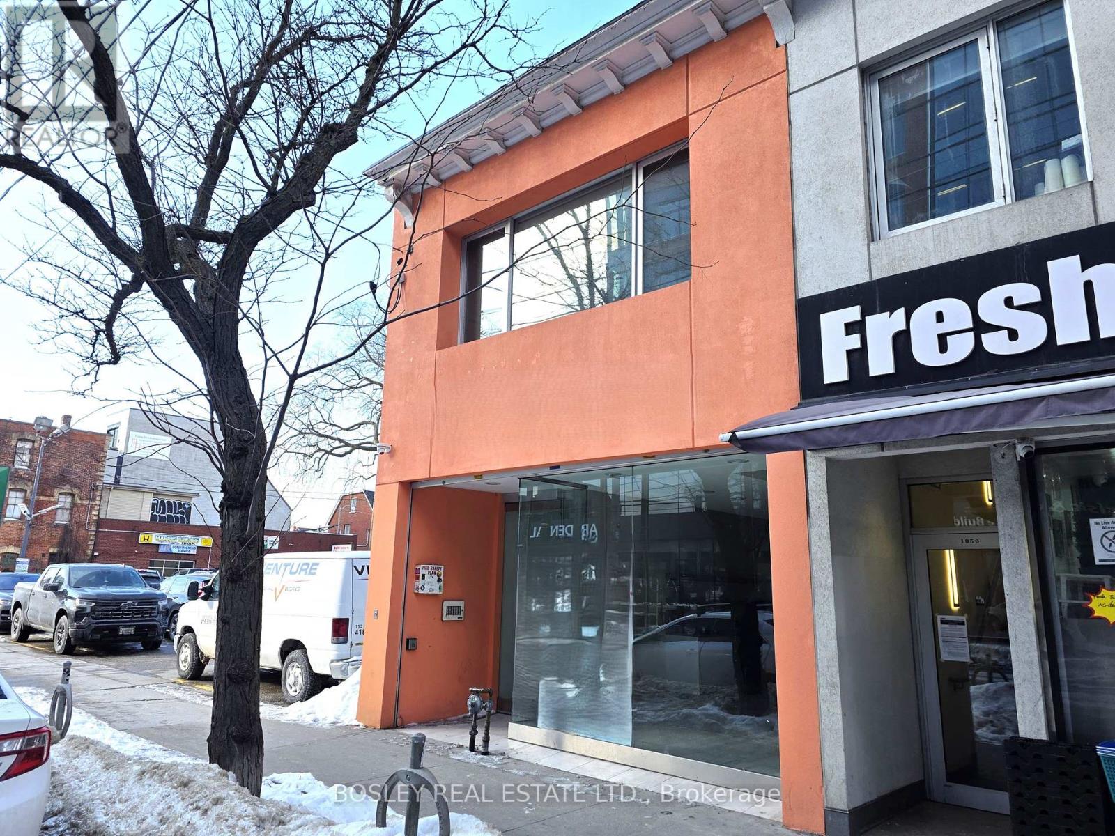 2nd Flr - 1052 Queen Street W, Toronto, Ontario  M6J 1H7 - Photo 13 - C12715536