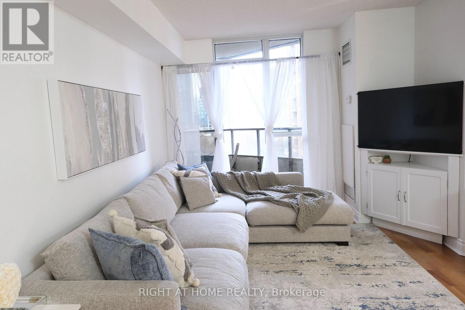 701 - 78 Harrison Garden Boulevard, Toronto, Ontario  M2N 7E2 - Photo 9 - C12715004