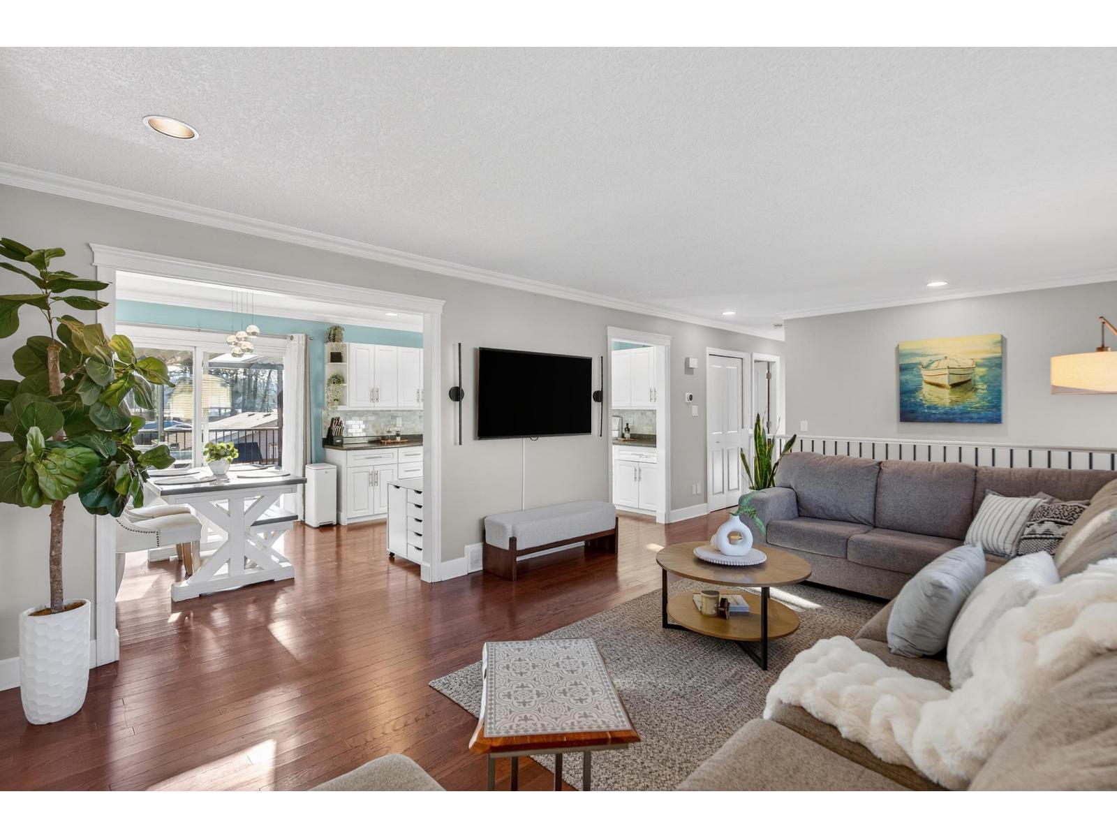 34974 Clayburn Road, Abbotsford, British Columbia  V2S 7Y9 - Photo 5 - R3081660