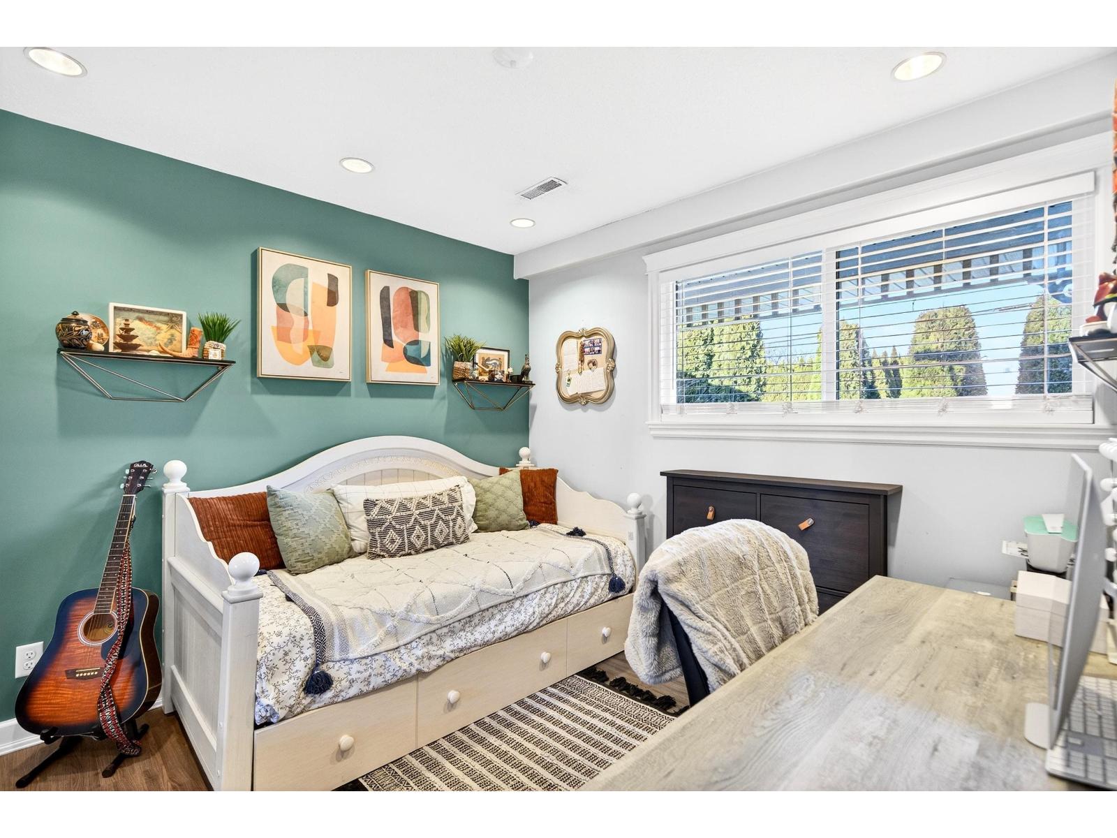 34974 Clayburn Road, Abbotsford, British Columbia  V2S 7Y9 - Photo 23 - R3081660