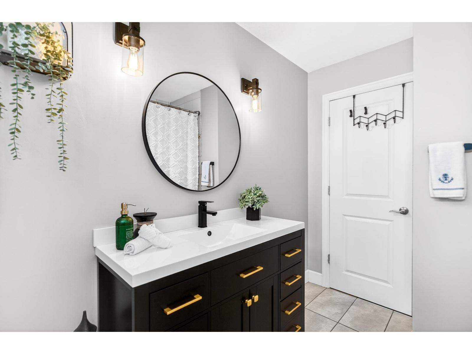 34974 Clayburn Road, Abbotsford, British Columbia  V2S 7Y9 - Photo 15 - R3081660