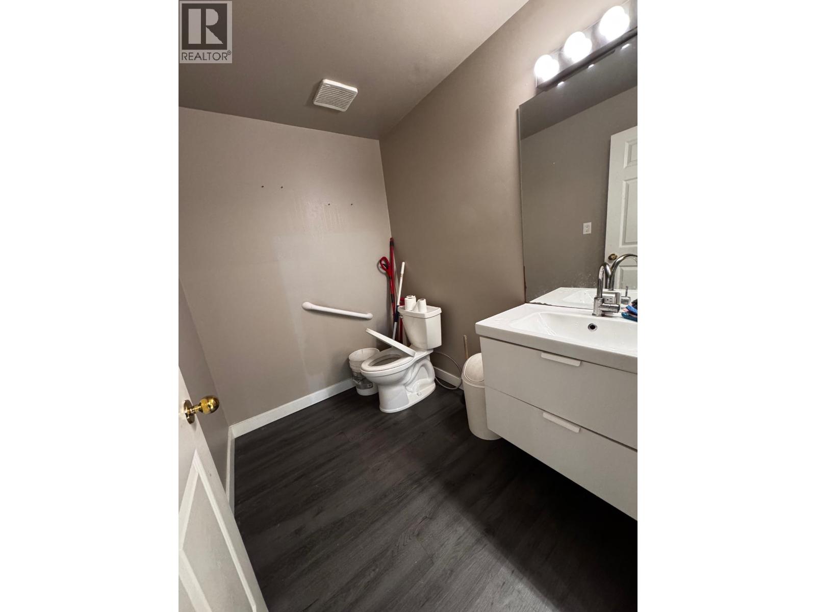 110 2981 Simpson Road, Richmond, British Columbia  V6X 2R2 - Photo 6 - C8075261