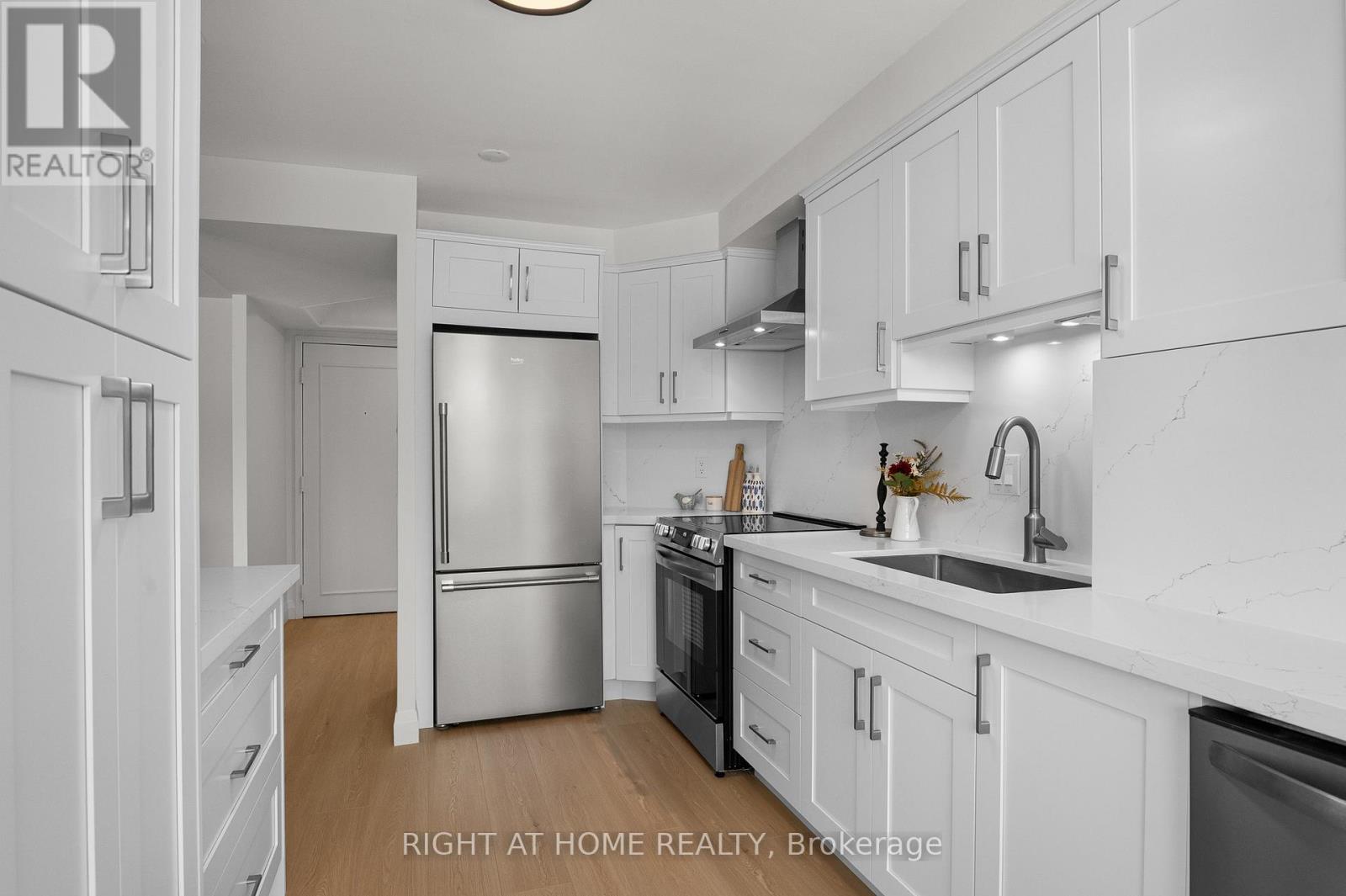 312 - 1700 The Collegeway, Mississauga, Ontario  L5L 4M2 - Photo 23 - W12715510