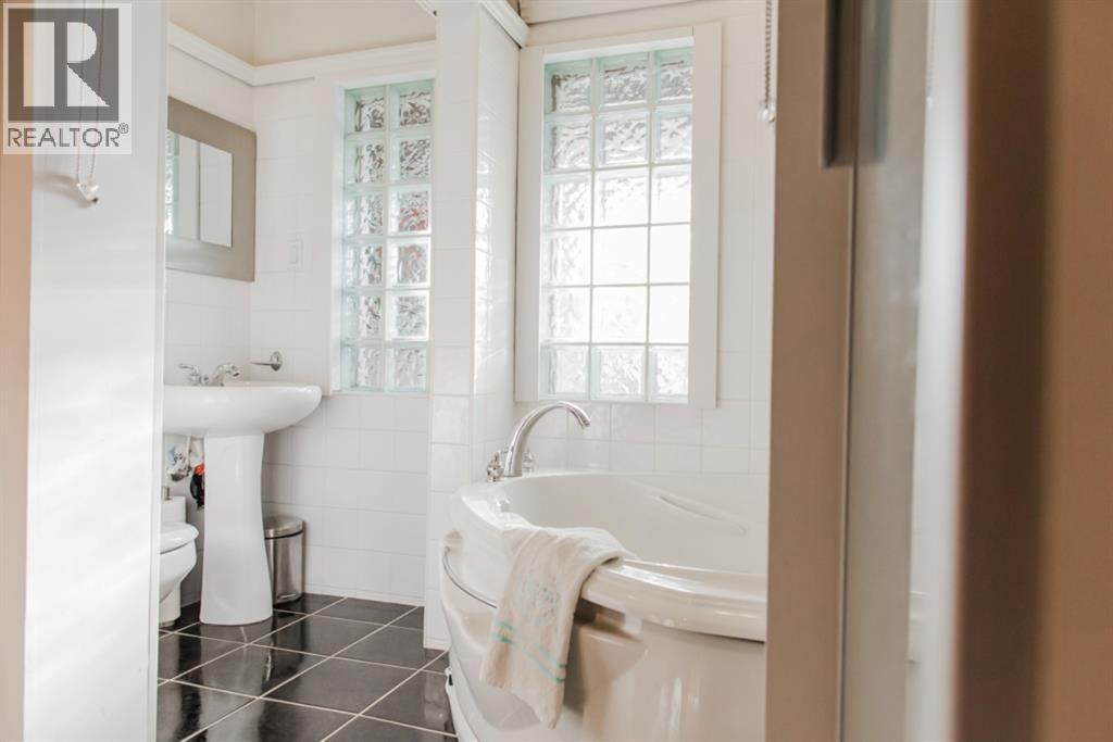 10027a 100 Avenue, Grande Prairie, Alberta  T8V 0V2 - Photo 28 - A2280671