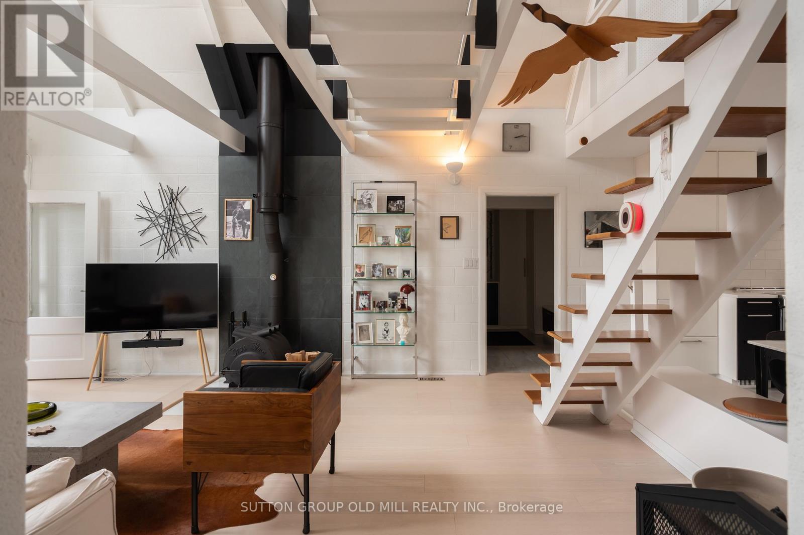 25 Lakeshore Road W, Port Colborne, Ontario  L3K 2S2 - Photo 12 - X12715514