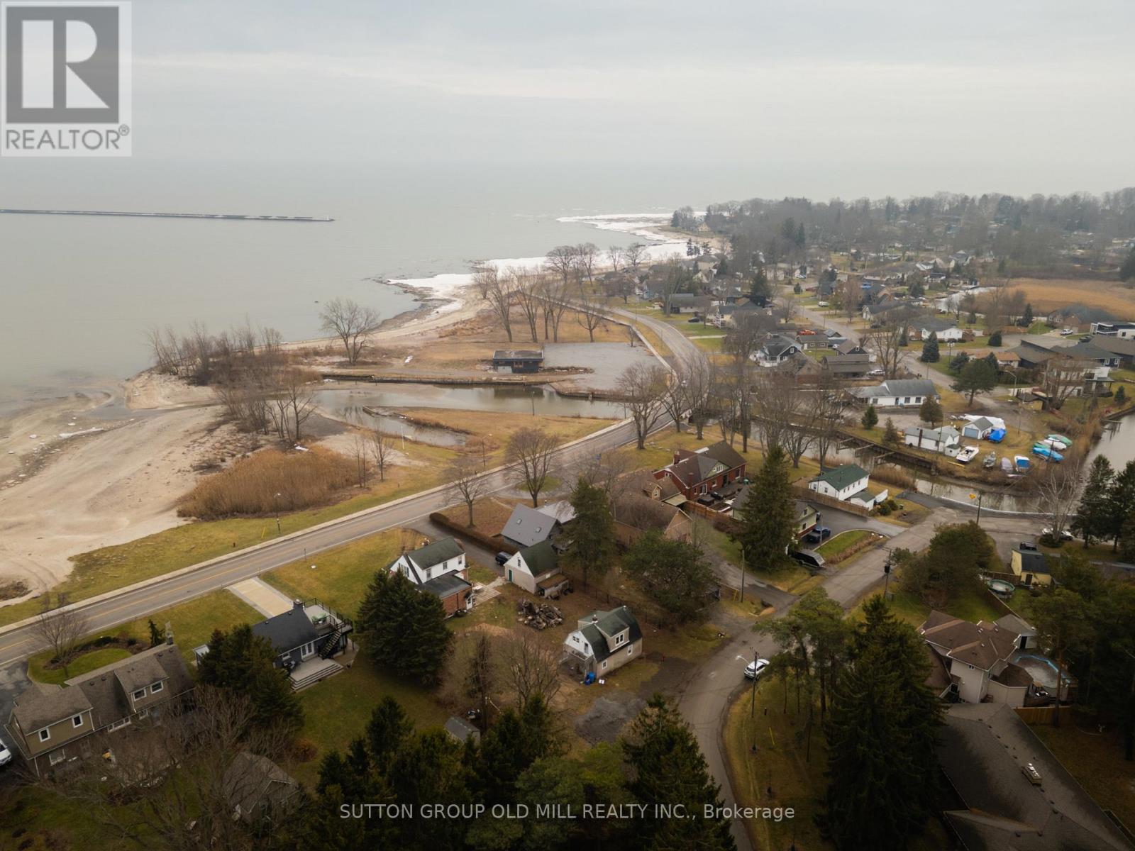 25 Lakeshore Road W, Port Colborne, Ontario  L3K 2S2 - Photo 45 - X12715514
