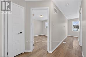 19 Blackbird Circle, Cambridge, Ontario  N3C 0A9 - Photo 22 - X12715528