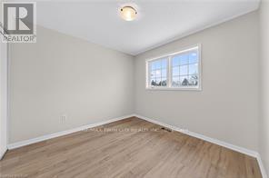 19 Blackbird Circle, Cambridge, Ontario  N3C 0A9 - Photo 23 - X12715528