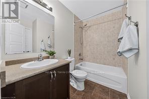 19 Blackbird Circle, Cambridge, Ontario  N3C 0A9 - Photo 27 - X12715528