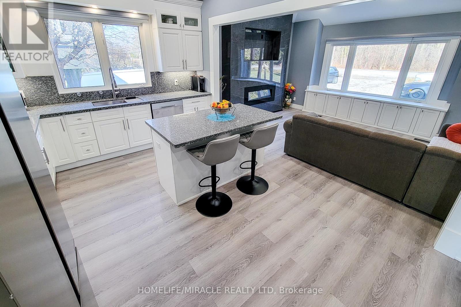 355 Ridge Road W, Grimsby, Ontario  L3M 4E7 - Photo 24 - X12715530