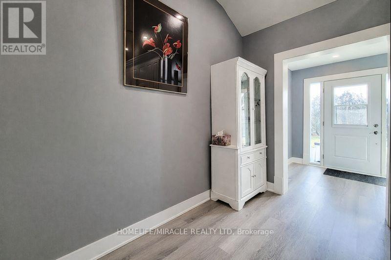 355 Ridge Road W, Grimsby, Ontario  L3M 4E7 - Photo 34 - X12715530