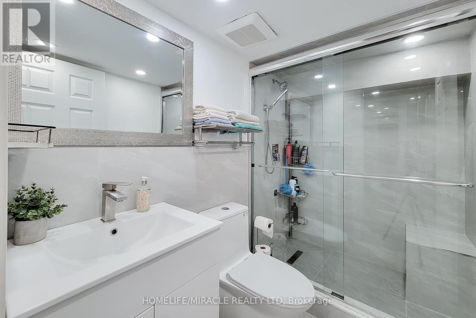 355 Ridge Road W, Grimsby, Ontario  L3M 4E7 - Photo 44 - X12715530