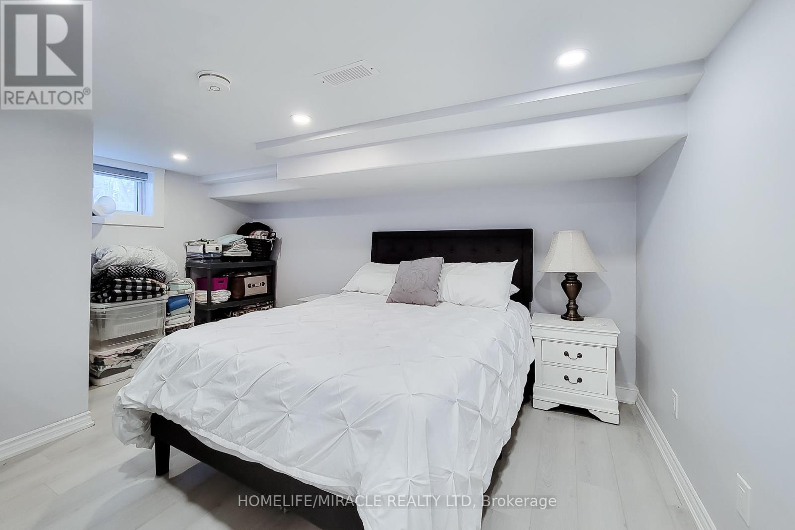 355 Ridge Road W, Grimsby, Ontario  L3M 4E7 - Photo 47 - X12715530