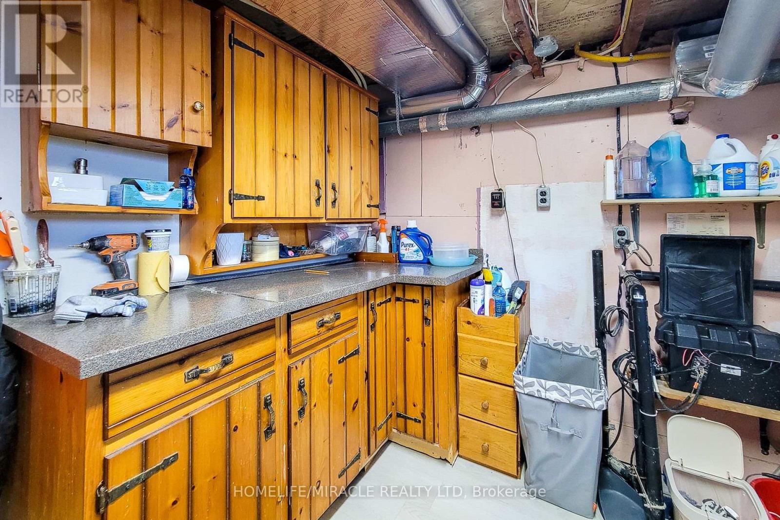 355 Ridge Road W, Grimsby, Ontario  L3M 4E7 - Photo 49 - X12715530