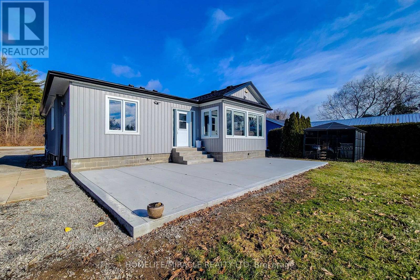 355 Ridge Road W, Grimsby, Ontario  L3M 4E7 - Photo 5 - X12715530