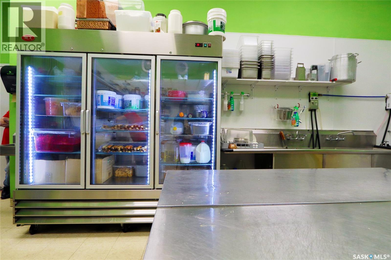 1629 Park Street, Regina, Saskatchewan  S4N 5A2 - Photo 16 - SK027158