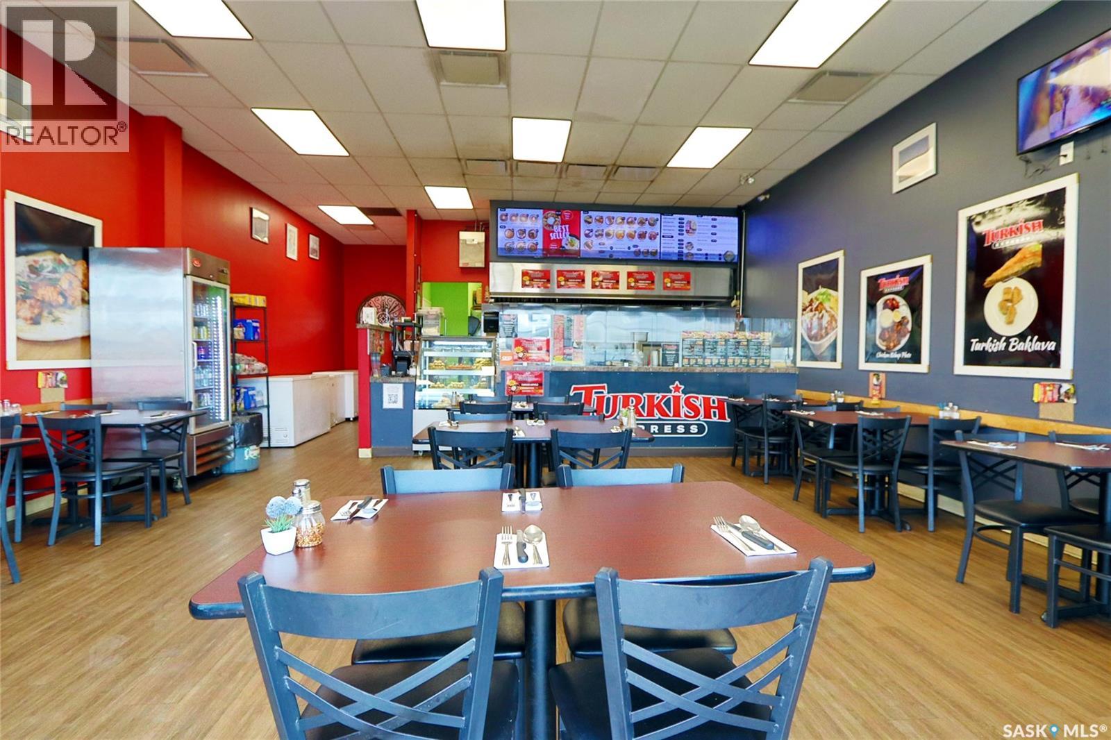 1629 Park Street, Regina, Saskatchewan  S4N 5A2 - Photo 6 - SK027158