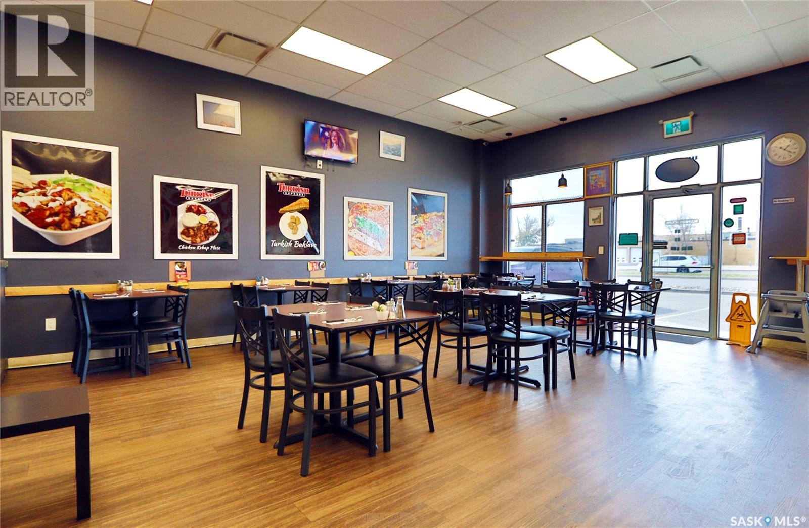 1629 Park Street, Regina, Saskatchewan  S4N 5A2 - Photo 7 - SK027158