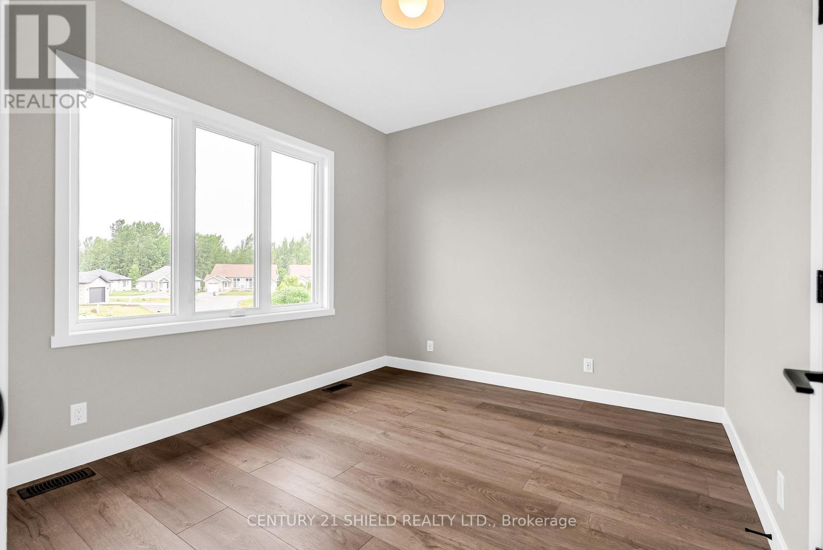 6831 Monument Way, South Glengarry, Ontario  K0C 2C0 - Photo 24 - X12715564