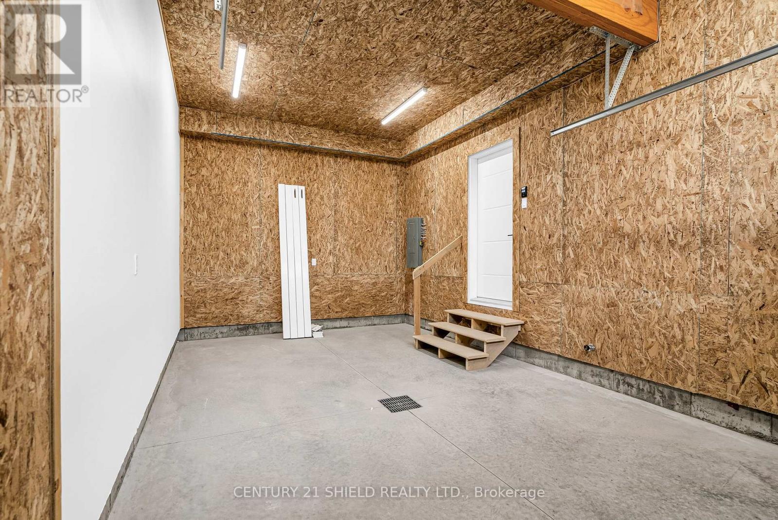 6831 Monument Way, South Glengarry, Ontario  K0C 2C0 - Photo 41 - X12715564