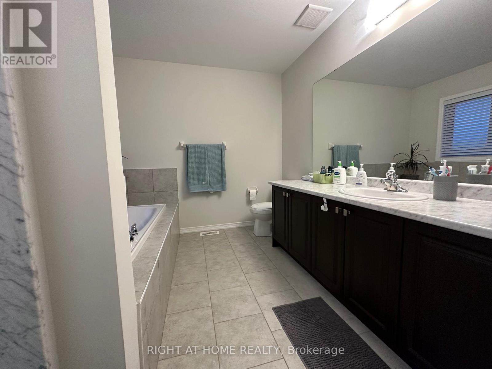 65 Anderson Road, Brantford, Ontario  N3T 0S2 - Photo 12 - X12712096