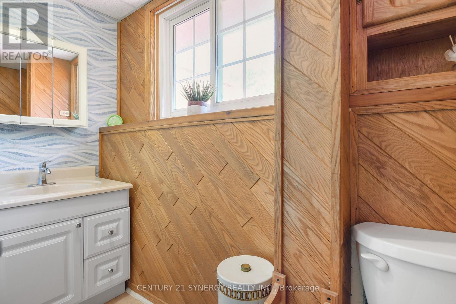 1519 Russett Drive, Mcnab/braeside, Ontario  K7S 3G8 - Photo 25 - X12255555