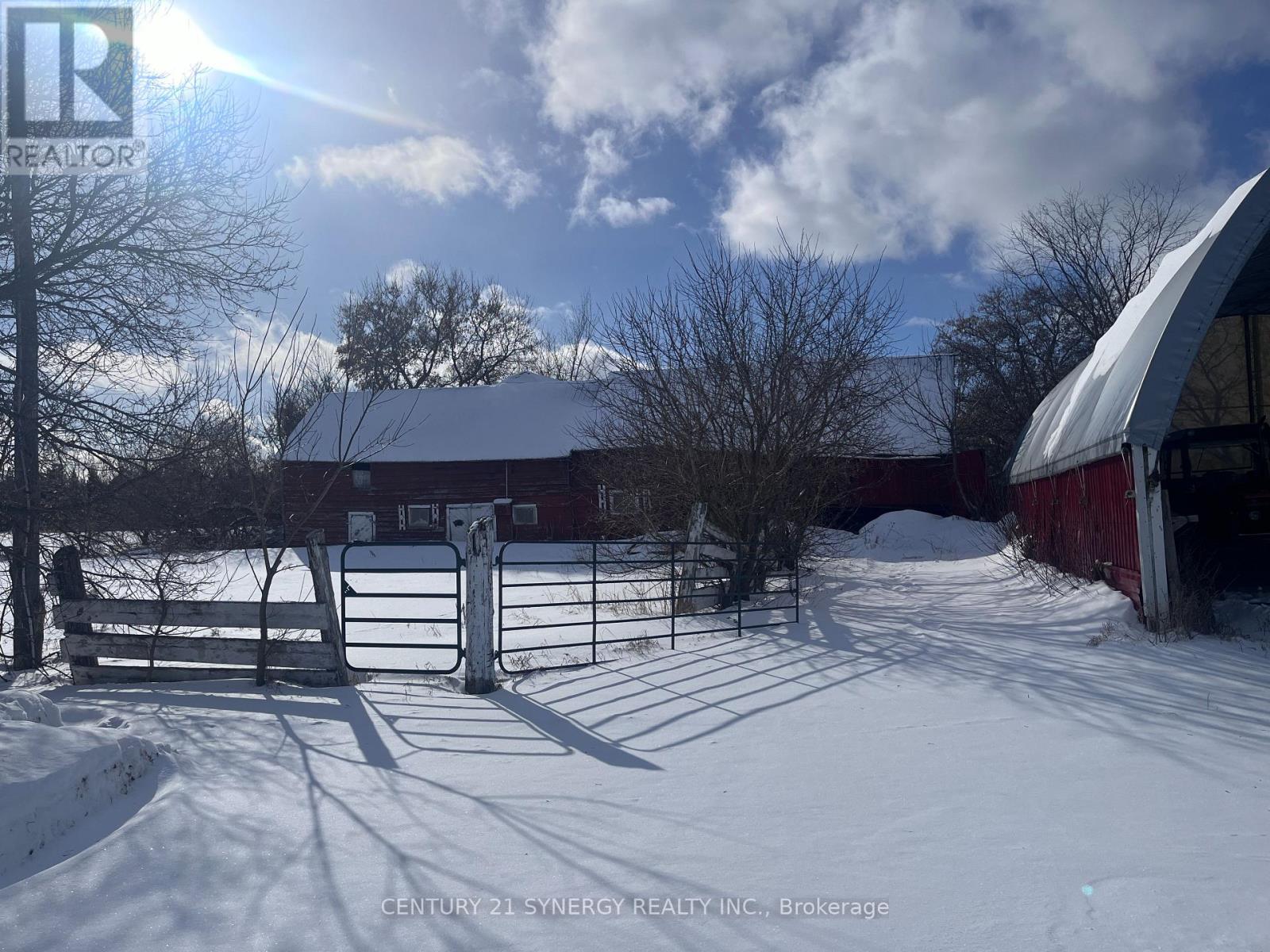 1519 Russett Drive, Mcnab/braeside, Ontario  K7S 3G8 - Photo 37 - X12255555