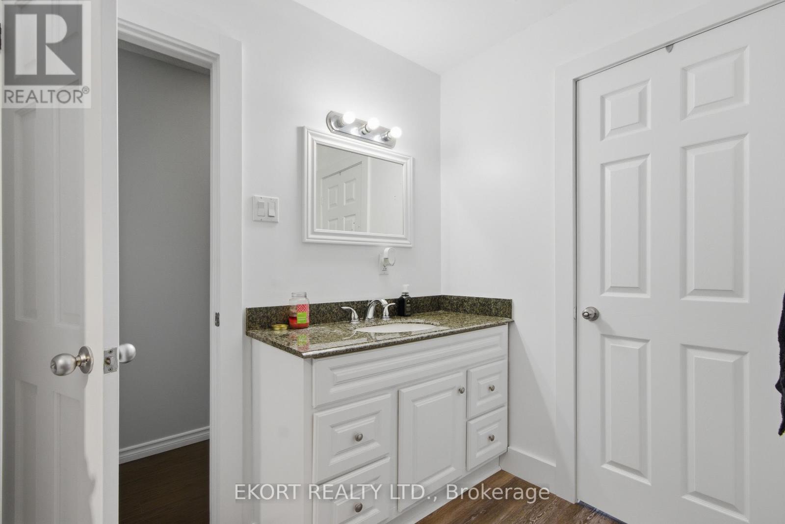 378 County Road 25 Road, Prince Edward County, Ontario  K0K 2T0 - Photo 17 - X12715594