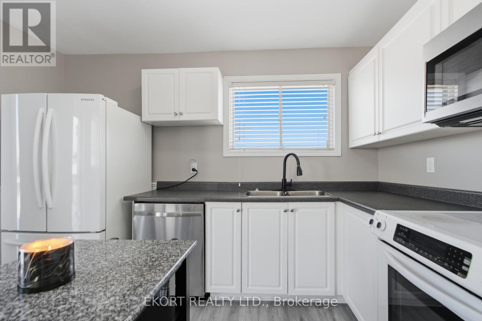 378 County Road 25 Road, Prince Edward County, Ontario  K0K 2T0 - Photo 5 - X12715594