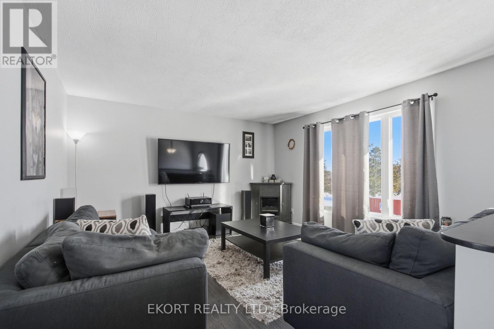 378 County Road 25 Road, Prince Edward County, Ontario  K0K 2T0 - Photo 8 - X12715594